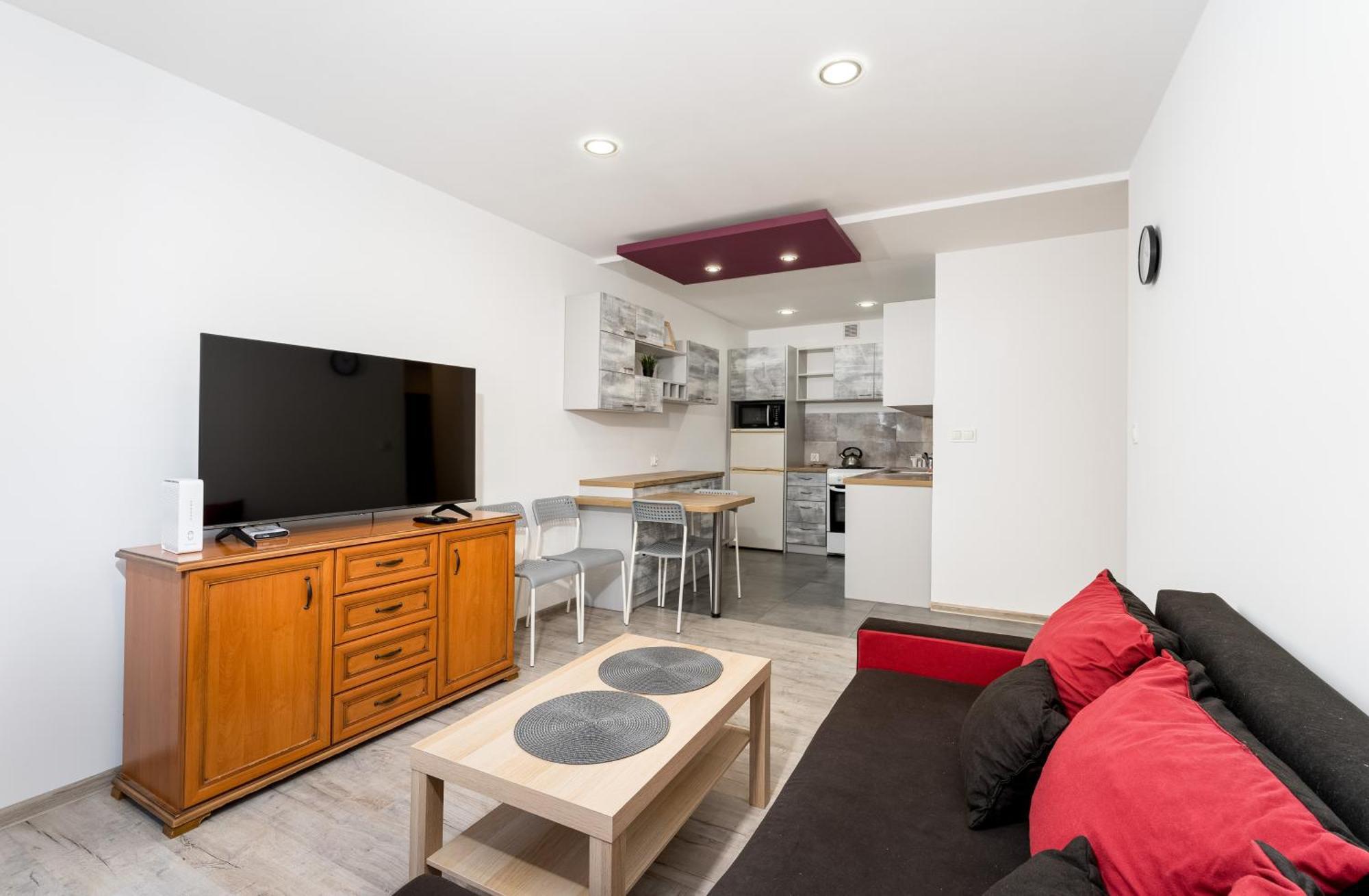 Osiedle Na Lotnisku Comfort Appartement *